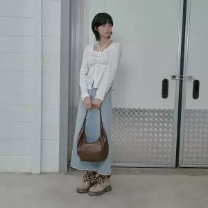 [LAP](광주신세계)SOFT CURVE HOBO BAG AS7AB283