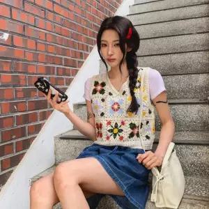 여자 데일리 러블리 플라워 브이넥 니트 베스트
