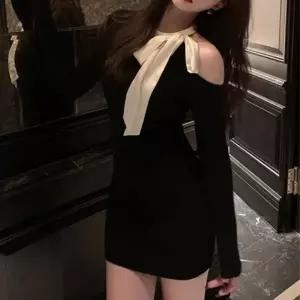 여성 오프숄더 리본 미니 원피스 블랙 1P 슬림핏 단아한 스커트 데이트