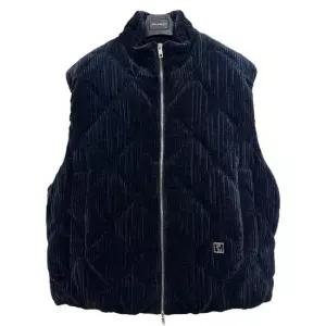 우영미 25FW 네이비 스퀘어 퀼팅 패디드 베스트 W253JP19952N