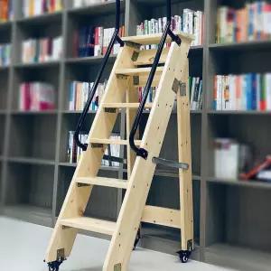 이동식 도서관 계단 서점 서재 발판 원목사다리 창고 안전 다락방 우마 공