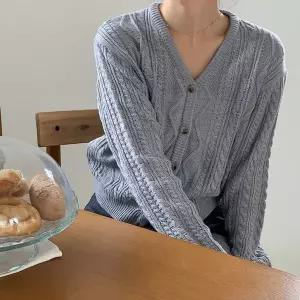 [하프클럽/]여성 브이넥 가을 기본 케이블 꼬임 니트 가디건