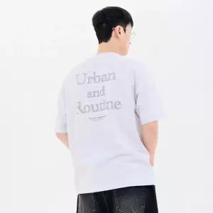 체이스컬트 HC24 슬럽 그래픽 반팔티셔츠 남성 슬럽 레터링 그래픽 세미오버핏 쿨 반
