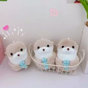 귀여운 수달 인형 가방고리 물고기 잡은 해달 동물 가방 액세서리 참