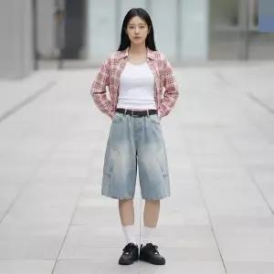[옷자락]여자 편안한 데일리룩 와이드 데님 카고 반바지