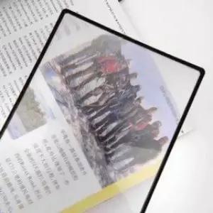 확대경 X3T6W5R8 M063 돋보기 패드 글자확대 휴대용 독서 신문