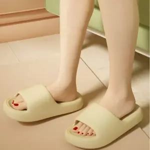 무소음 거실화 실내화 사무실화 쿠션 슬리퍼_25261823