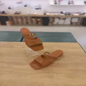 [세라][세라] (3color) 굽 2cm 소가죽 여성  스트랩  샌들 c23s501 (P003800527)