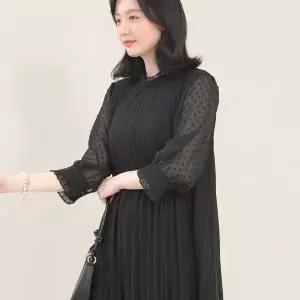[하프클럽/] 엄마옷 도트 쉬폰 시스루 플리츠 하이넥 여성 봄 여름 칠부 롱