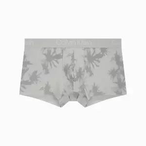 [Calvin Klein]남성 CK 블랙 프린트 로우 라이즈 트렁크 NB4061-PUX 659799