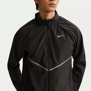 [국내매장] 나이키/남성자켓/UV 리펠 마일러 재킷(IF2370-010)/EV
