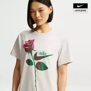 나이키 여성 스포츠웨어 오버사이즈 반팔 티셔츠 IR7827-072 151031