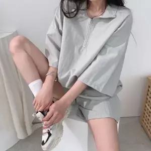 스타일하우스)트레이닝복 츄리닝 여성 반집업 반팔 반바지 아노락세트