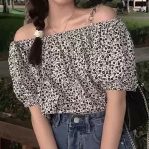 휴양지 블라우스 오프숄더 여성 여름 바캉스 밴딩 플라워