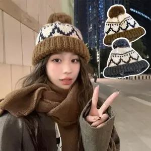 여성 폼폼 방울털모자 방울컬 방안 복고 빈티지 니트