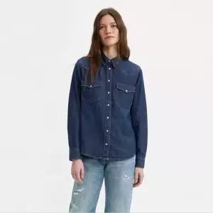 매장정품 LEVI'S 리바이스 여성 얼티밋 웨스턴 클래식 데님셔츠 진청 86832-0017 1662159