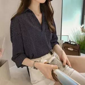 [하프클럽/]반오픈 카라 세로 스트라이프 5부 셔츠