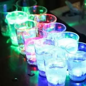 발광 빛나는 소주 술잔 led 파티 주잔