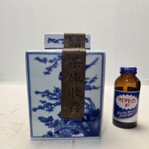 청대 청화백자 매화문 사각 보이차 내장단지 높이21cm무게1.6kg 단초마을 골동품/수집품/도자기