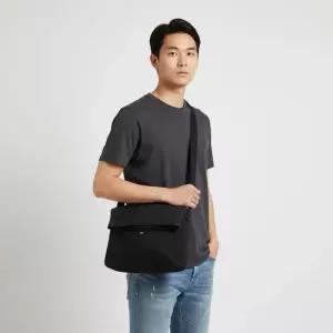 아워레거시 패세라아워레가시 26SS 워시드블랙 데님 슬링백 A4218SBD