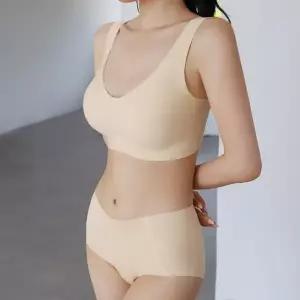 [크라시앙]자체제작 3cm 리얼컴포트 볼륨브라 노와이어 심리스 A컵 B컵 노후크 브라단품