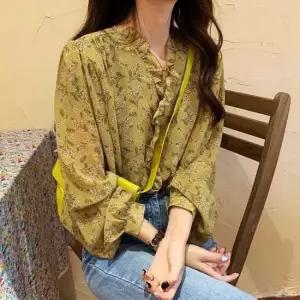 브라우스 여성블라우스 쉬폰블라우스 여성 봄 프릴 머스타드 블라우스