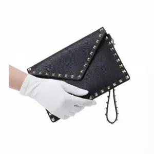 발렌티노 MUST IT_ 락스터드 클러치백 6W2P0P87 VSH 0NO 6W2P0P87 0NO)