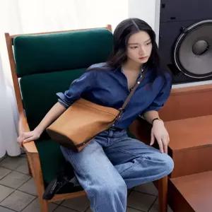 빈폴 액세서리 르네 캔버스 숄더백 브릭 BE61D3M06C