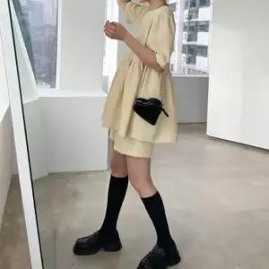 [옷은날개] 여성 여름 데일리 반팔 블라우스 프릴 반바지 세트