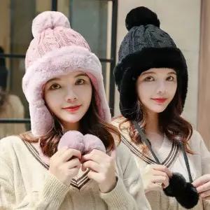 여성 겨울모자 꽈배기비니 귀달이 방울 인조퍼 비니 (10961185B)