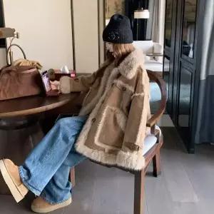타노스페이크 여사친 데일리룩 재킷 가죽 퍼 일체형 코트 KUK1