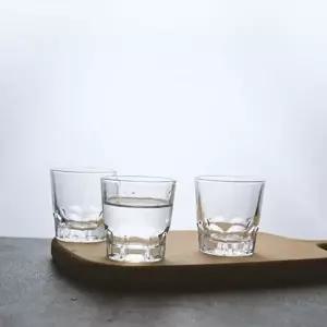 고품질 소주 일반 업소용 20개 유리 대용량 기본 잔 기본소주잔 유리소주잔 일반소주잔 소주잔20개 WFO6C2