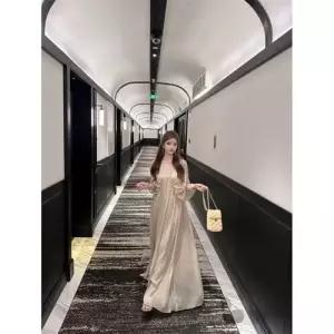 EAMT 원피스 여성용 해변 바캉스 슬림핏 브이넥 프렌치 롱스커트 쉬폰 YJ1