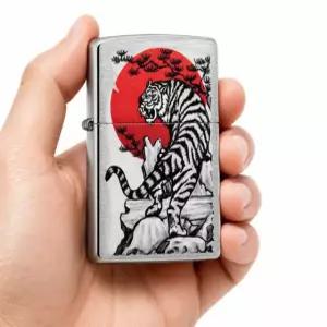 ZIPPO 29889 ASIAN TIGER 클래식 브러쉬드 크롬 지포라이터