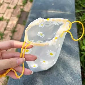 반투명끈조임파우치 데이지 18X25CM 비닐주머니백 방수세면백 어린이집방수파우치