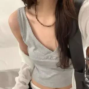 [하프클럽/]여자 쫀쫀 골지 레이스 랩 브이넥 세미크롭 나시