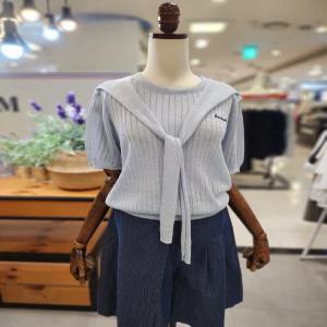 [스테파니]스테파니 자수 레터링 케이프 니트 A25SW5232
