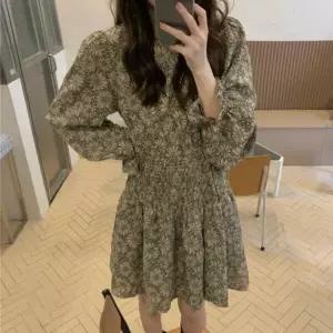 |CCO5B4A|여성용 봄가을 플라워 스모크 밴딩 긴팔 미니 드레스