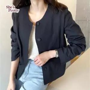 젬마라운드린넨자켓
