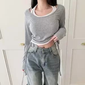 [하프클럽/]여성 홀터넥 배색 레이어드 사이드 셔링 티셔츠