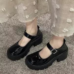 버클 포인트 통굽 펌프스힐 키높이 로퍼 구두 캐주얼