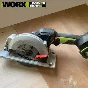 WORX PRO 목공전용 4.5인치 20V 충전 원형톱 WU533.9 베어툴
