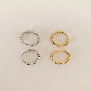 Pretzel ring E 254