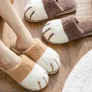 [하프클럽/]고양이 패턴 방음 털실내화 겨울용 거실 발편한 사무실 실내 슬