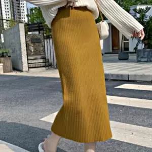 [하프클럽/]스타일 니트 여자 골지 H라인 스커트 허리밴딩