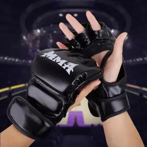 복싱 훈련 장갑 성인 산다 UFC 샌드백 을위한 반 손가락 가죽 쿠션