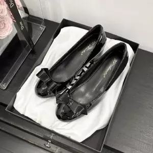 샤오원샵 여성 힐지치지 않고 하이힐 단 키작녀 통굽 양가죽 속가보시 화 에나멜 꾹5
