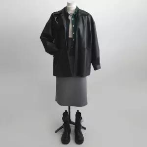 다양한 아우터 여성 카라 가죽자켓 바이크자켓 유연한 룩에 좋은