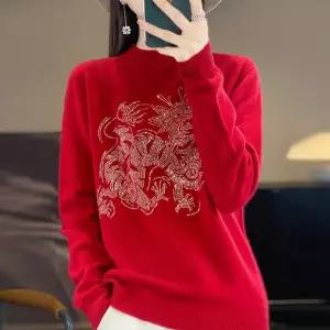 EAMT 여자 라운드넥티 새해 레드 드래곤 패턴 큐빅 반폴라 순모 스웨터 YJ1