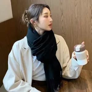 20대 30대 여자 깔끔 소프트 디자인 머플러 목도리 겨울용품 겨울모자 방한넥워머